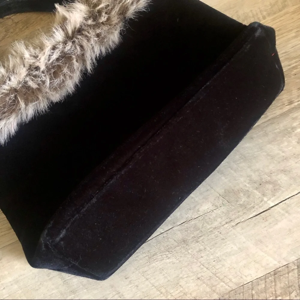 Boutique Faux Fur Shearling Black Velour Satchel Boho Y2K Handbag Red Lining